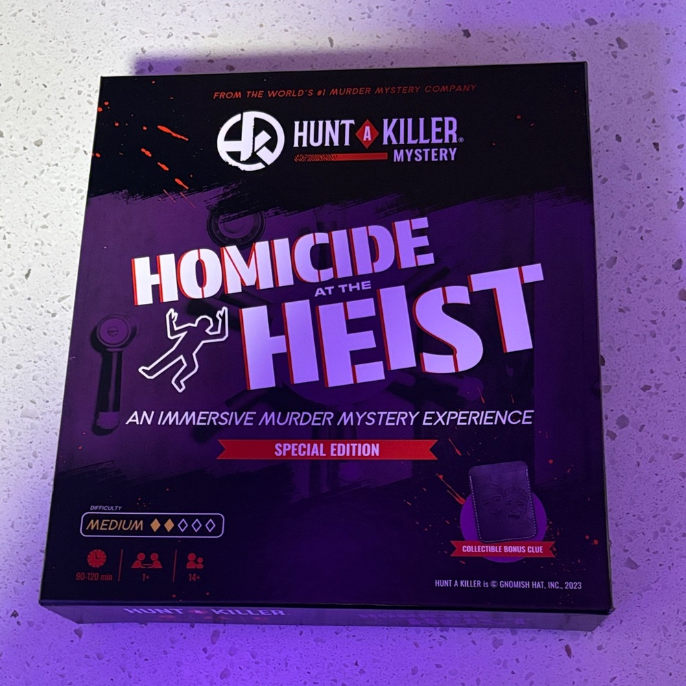 Mystery Game - Homicide at the Heist - Black and Purple